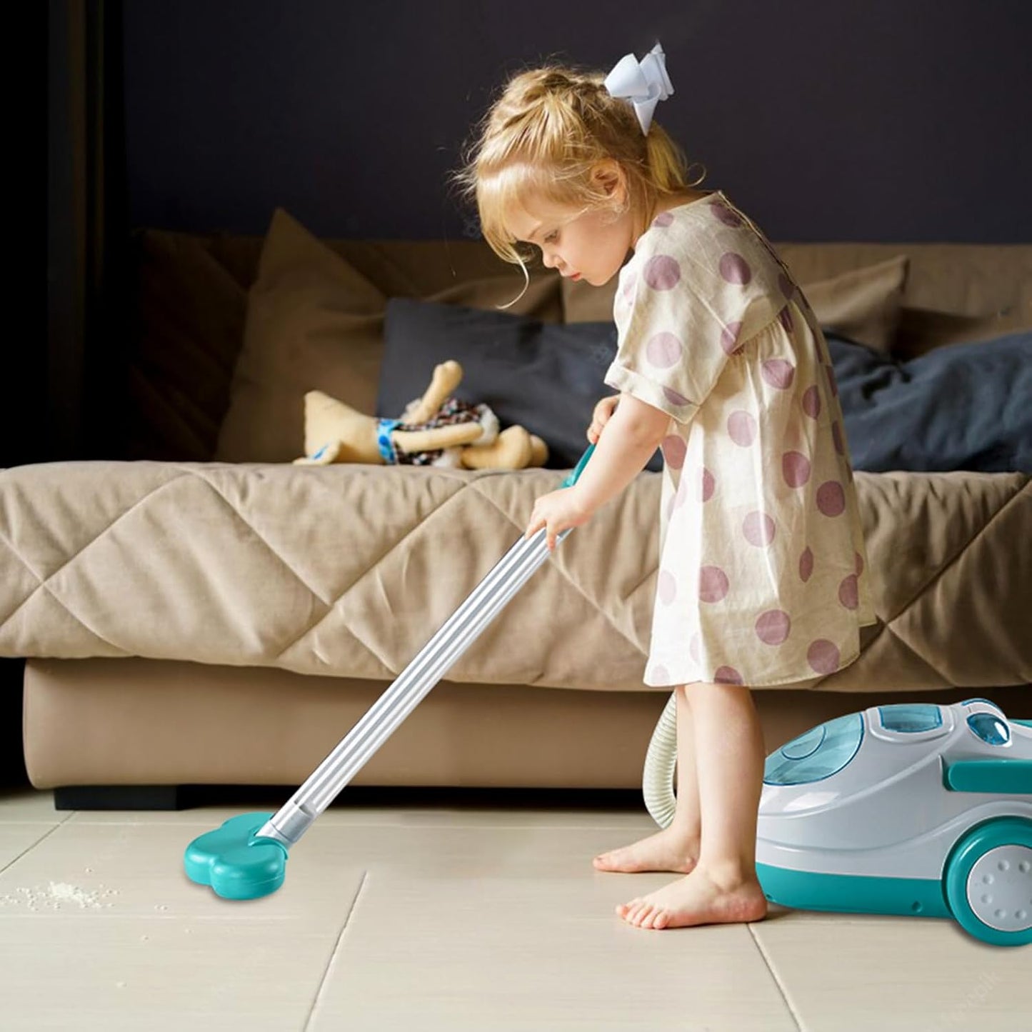 Kids’ Pretend Vacuum Cleaner Toy