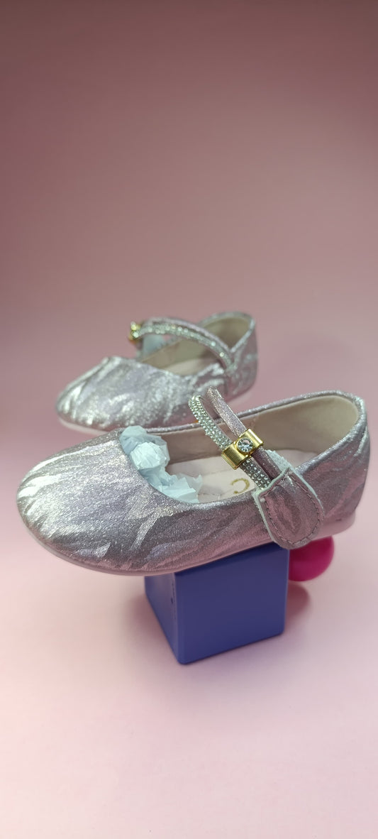 Girl's Stylish Purple Sandals with Closed Design