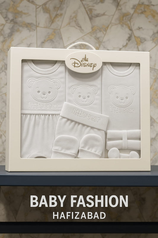 Disney “Little Bear” 7-Piece Newborn Gift Set